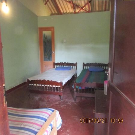 The Breeze Hotel Elpitiya  Extérieur photo