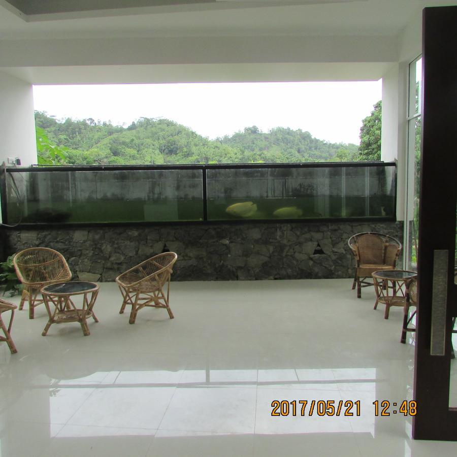 The Breeze Hotel Elpitiya  Extérieur photo